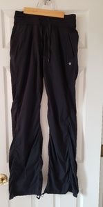 Lululemon Dance Studio II unlined pants, sz 6 tall
